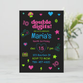 Invitation Bonjour Double Digits Gaming 10e anniversaire (Debout devant)