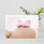 Invitation Booties roses sur le Baby shower du ventre Invitat (Debout devant)