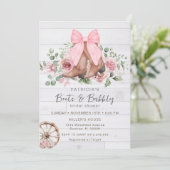 Invitation Boots et Bubbly Pink Bow Cowgirl Fête des mariées (Debout devant)
