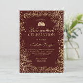 Invitation Bordeaux à fleurs dorées Tiara chic Quinceañera (Debout devant)