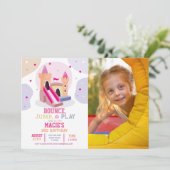 Invitation Bouncy Castle Anniversaire Photo Bounce House (Debout devant)