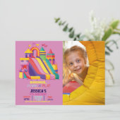 Invitation Bouncy Castle Anniversaire Photo Bounce Pink (Debout devant)