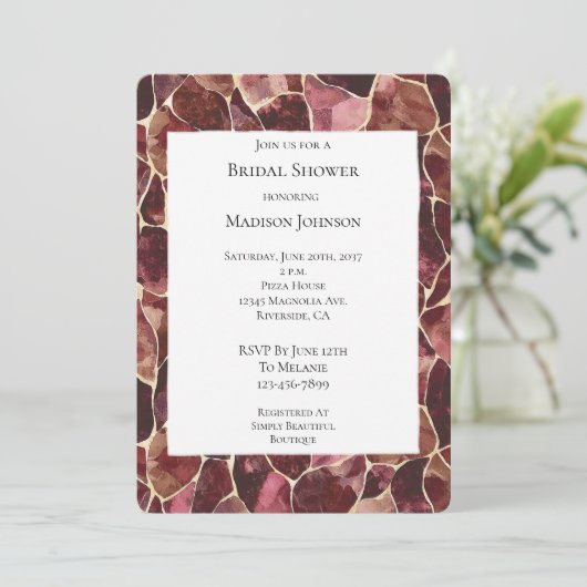 Invitation Bourgogne Red Chic Fête des mariées Abstraite (Debout devant)