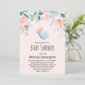 Invitation Bouteille Bébé Bleu & Rose avec Baby shower Fleurs (Debout devant)