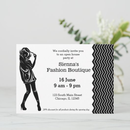 Invitation Boutique mode (Debout devant)