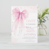 Invitation Bow Coquette Pink 1st Birthday  (Debout devant)