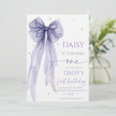 Invitation Bow Coquette Purple 1st Birthday (Debout devant)