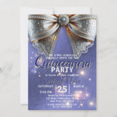 Invitation Bow en argent orné luxueux sur Quinceañera violet (Devant)
