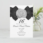 Invitation Bow en ruban noir et Rose blanche Élégantes invita (Debout devant)