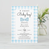Invitation Bow En vichy Baby Boy Douche (Debout devant)