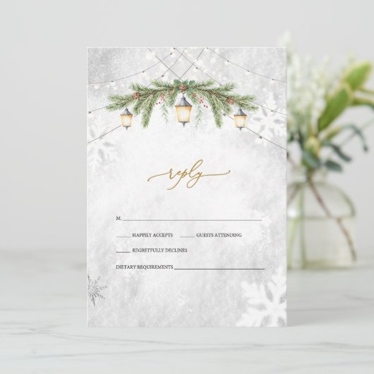 Invitation Branches d'hiver Lantern Snowflakes Mariage RSVP (Debout devant)