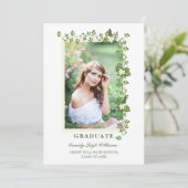 Invitation Branches tropicales & Fleurs blanches Graduation (Debout devant)