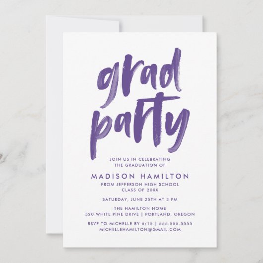 Invitation Brosse moderne Script Purple Graduation Party (Devant)