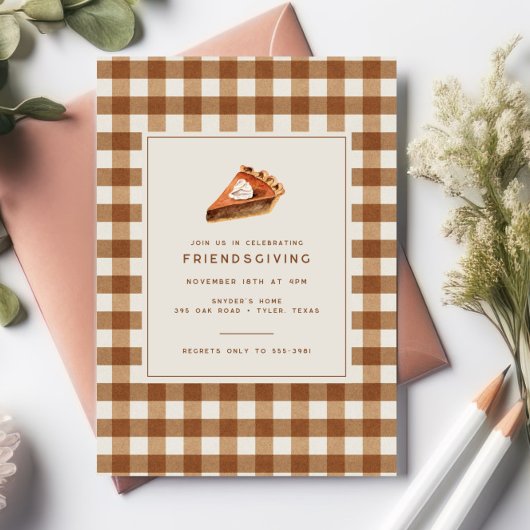 Invitation Brown Plaid Citrouille tarte Thanksgiving Friendsg