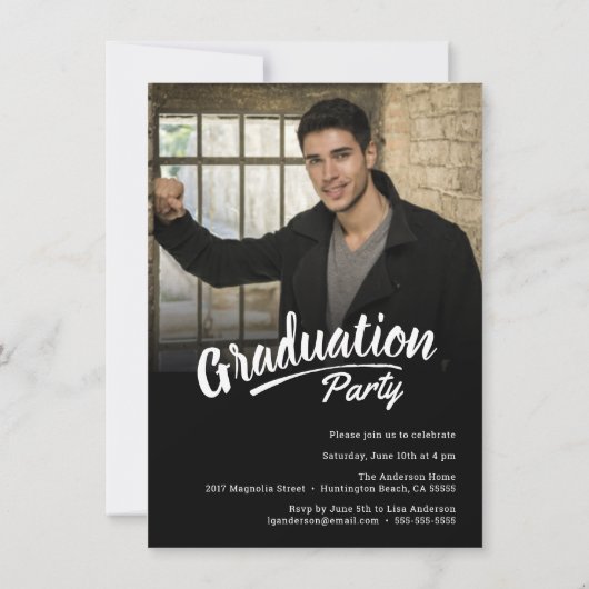 Invitation Brush Script Modernisation Graduation 2+Photograph (Dos)