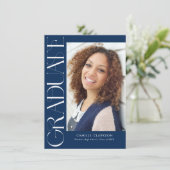 Invitation Budget Blue Moderne Vertical Deux Photo Graduation (Debout devant)