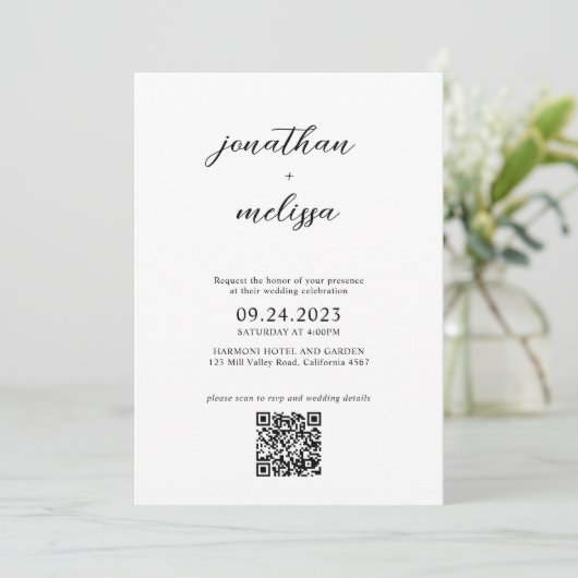 Invitation Budget Simple Moderne Script QR code Mariage photo (Debout devant)