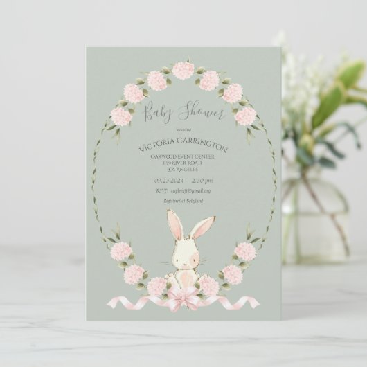 Invitation Bunny Floral Hydrangeas Sage Girl Baby Shower (Debout devant)