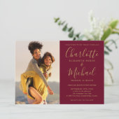 Invitation Burgundy et Gold Signature Script Photos Mariage (Debout devant)