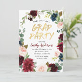 Invitation Burgundy floral brush script fête de graduation (Debout devant)