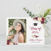 Invitation Burgundy Red Floral Grad Photo Party (Debout devant)
