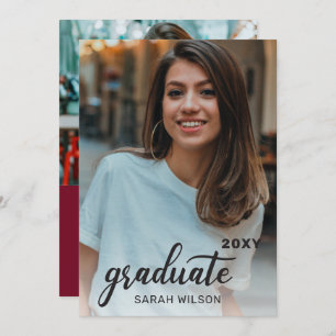 Invitation Burgundy Script moderne Deux photos Graduation