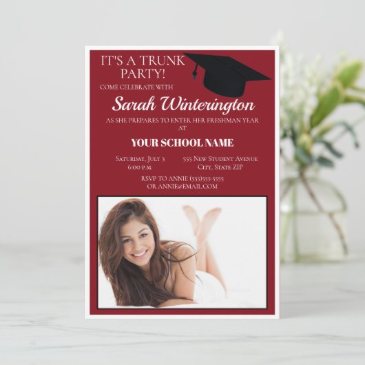 Invitation Burgundy White Trunk College Photo (Debout devant)