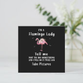 Invitation Cadeau Flamant rose | Je suis une dame Flamant ros (Debout devant)