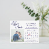 Invitation Calendrier de mariage bleu marine Photo Save the D (Debout devant)