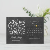 Invitation Calendrier "Save the Date" Tableau Noir Cœur Doré (Debout devant)