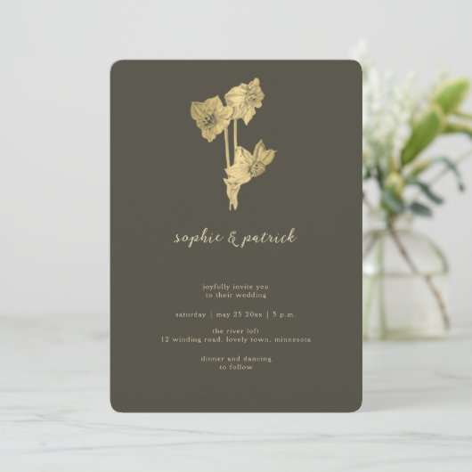 Invitation Calligraphie de script Daffodil Gold Minimal Maria (Debout devant)