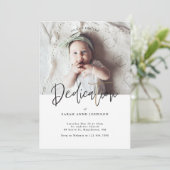 Invitation Calligraphie minimale moderne Dédication photo béb (Debout devant)