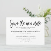 Invitation Calligraphie moderne Annonce de nouvelle date de m (Debout devant)