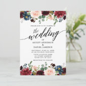 Invitation Calligraphie moderne Burgundy Blue Floral Mariage (Debout devant)