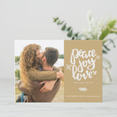 Invitation Calligraphie Peace Joy Love Photo Holiday Card (Debout devant)