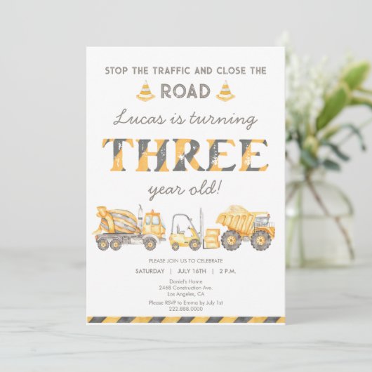 Invitation Camion de vidange de construction 3e Garçons Premi (Debout devant)