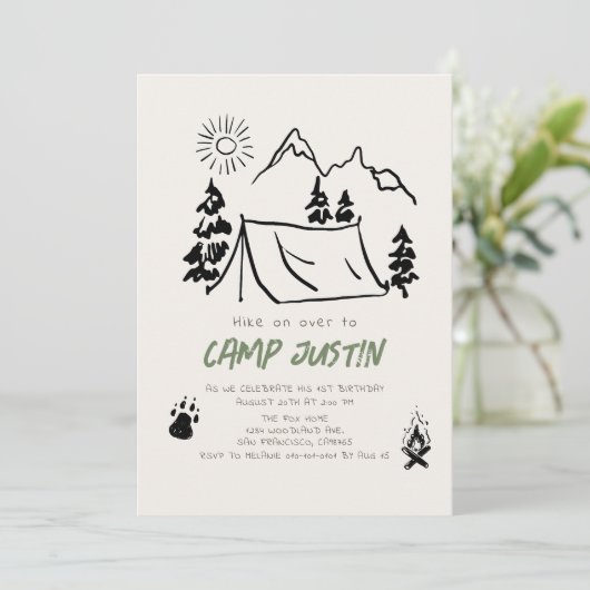 Invitation Camping Tent Mountain Boy dessiné à la main 1er an (Debout devant)