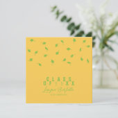 Invitation Cap Toss Yellow & Green Graduation Announcement (Debout devant)