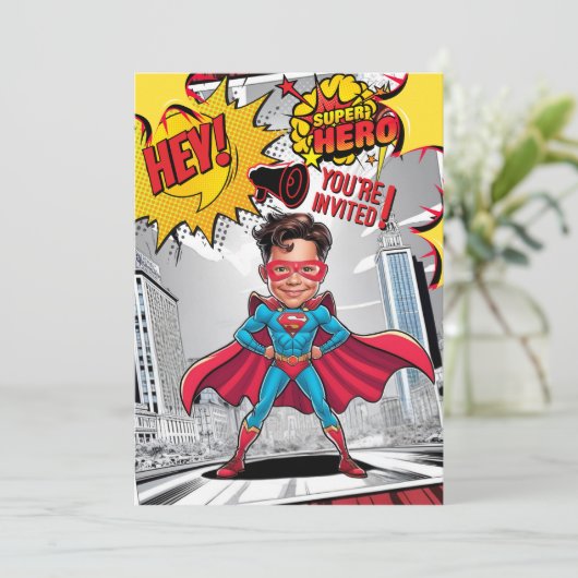 Invitation Caricature de super-héros jaune et rouge personnal (Debout devant)