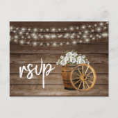 Invitation Carte Postale Baril en bois rustique avec fleurs blanches - RSVP (Devant)