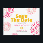 Invitation Carte Postale Bat mitzvah rose Enregistrer la date Starburst mod<br><div class="desc">Assurez-vous que tous vos amis et parents pourront célébrer le Bat mitzvah de votre fille! Envoyez cette carte postale amusante, boho retro, personnalisée "Save the Date" faire-part. Des starbursts de roses chaudes rétro et de fleur de corail avec Stars of David, ainsi que des typographies modernes de rose chaud et...</div>