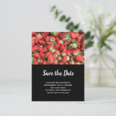 Invitation Carte Postale Batch of Red Juicy Strawberries Enregistrer la dat (Debout devant)