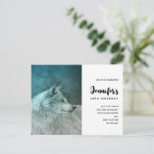 Invitation Carte Postale Beau loup gris dans une forêt foncée Anniversaire (Debout devant)