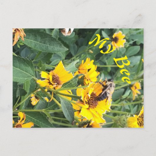 Invitation Carte Postale Bumblebee pollinise une fleur jaune (Devant)