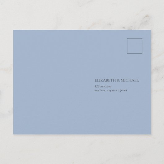 Invitation Carte Postale Élégant Bleu Poussiéreux Blush Fleurs de Mariage e (Dos)