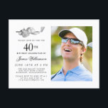Invitation Carte Postale Elégant Classic Golf 40th Birthday Party Photo<br><div class="desc">Elégante invitation d'anniversaire en noir et blanc pour un golfeur. Le top de l'invitation est décoré d'accessoires de golf - un club de golf, balle de golf, casquette et gants. L'aquarelle crée une esthétique traditionnelle et classique. Parfait pour un bain d'anniversaire au club ou un jardin barbecue. Tout le texte...</div>
