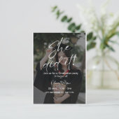 Invitation Carte Postale Elle l'a fait Script de remise de diplôme entièrem (Debout devant)