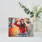 Invitation Carte Postale Fête de Graduation Photo Script moderne tendance (Debout devant)