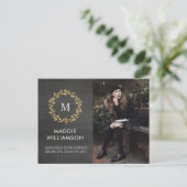 Invitation Carte Postale Fête de remise de diplômes de Gold Laurel (Debout devant)