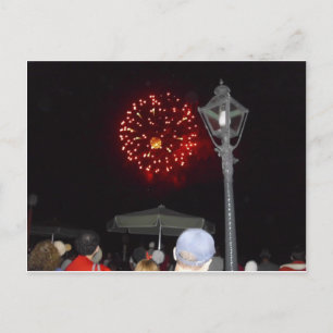 Invitation Carte Postale Feu d'artifice rouge avec image Lamppost